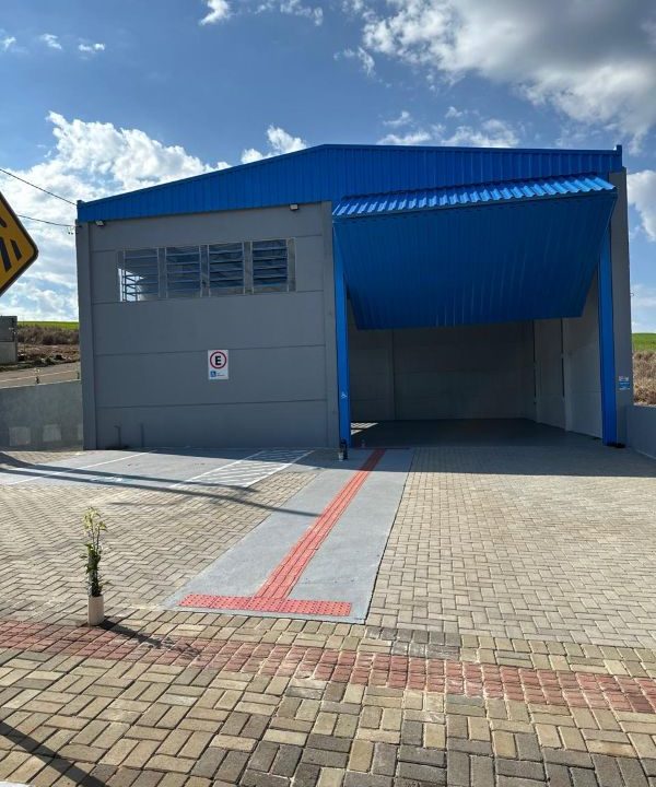 Barracão R$ 4.200,00 com 202m (2)