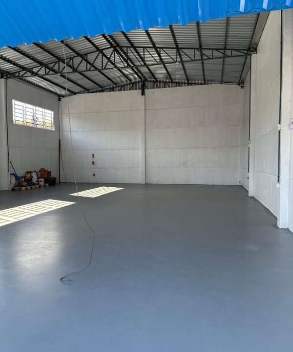 Barracão R$ 4.200,00 com 202m (5)